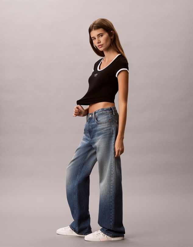 Calvin Klein Jeans - Monologo Scoopneck Baby Tee