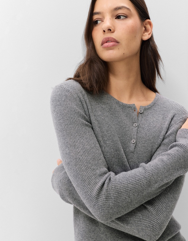 UNISON - Wool Henley Knit