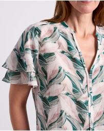 David Lawrence - Cyrus Flutter Sleeve Blouse