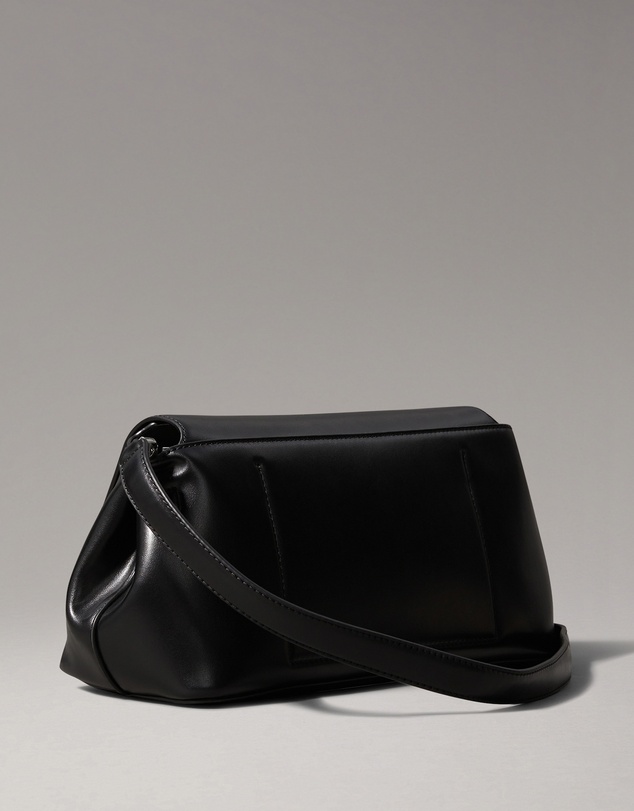 Calvin Klein - Shoulder Bag