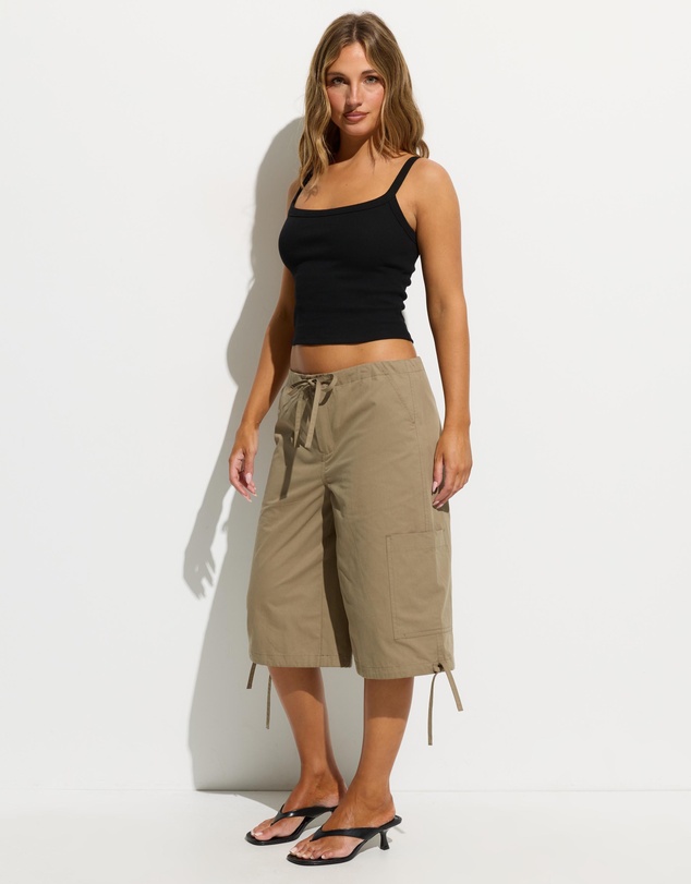 Dazie - Sofia Low Rise Cargo Shorts