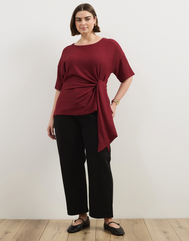 Atmos&Here Curvy - Monica Textured Tie T-Shirt