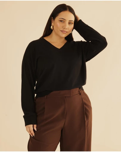 Atmos&Here Curvy - Organic Cotton Vneck Knit Jumper