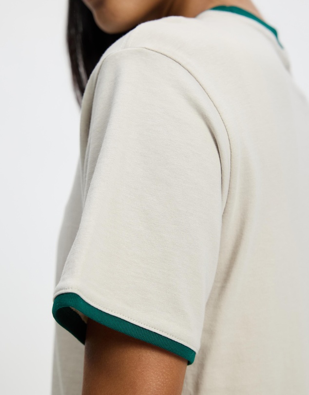 adidas Sportswear - Seasonal Essentials Colorpop T-Shirt With Embroidered Graphic