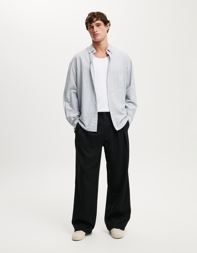Cotton On - Super Baggy Pleated Pant