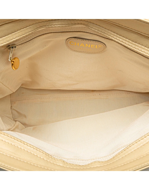 Pre-Loved by Azura Reborn - Pre-Loved chanel Chain Strap Leather Tote