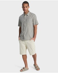 Quiksilver - Mens Horizons Short Sleeve Shirt