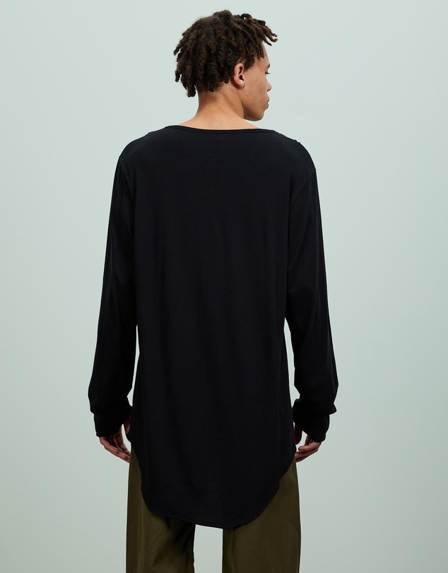 Surrounded By Ghosts - The Howlite Long Sleeve T-Shirt