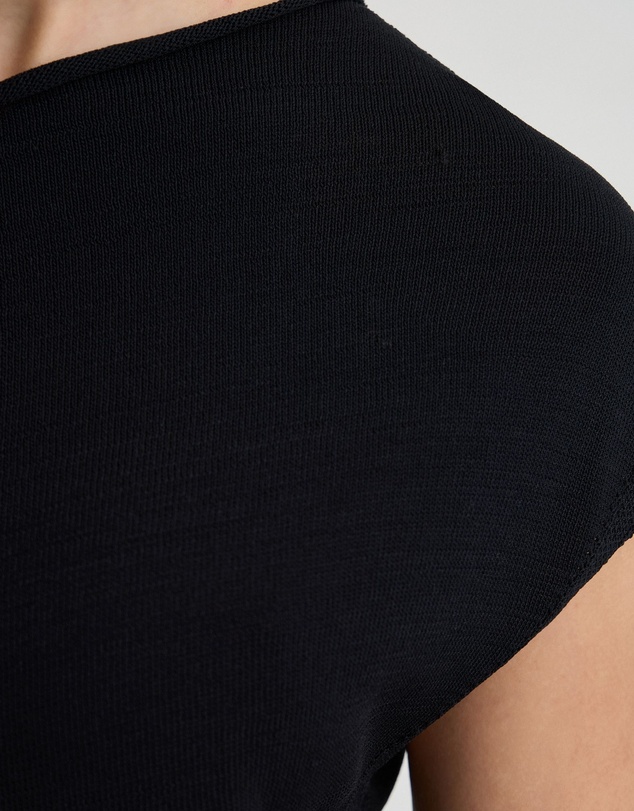 Oxford - Jaya Knitted Drape Top