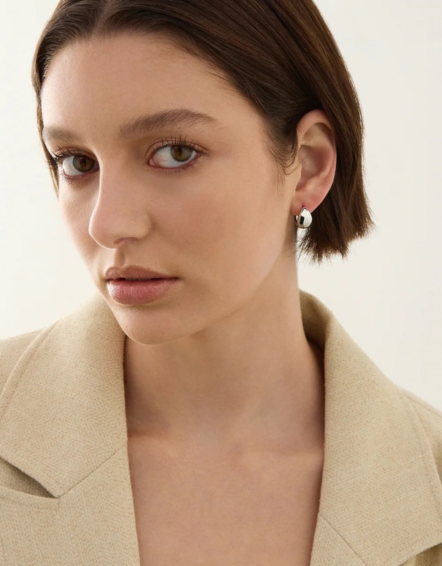 Najo - La Muse Silver Huggie Earrings
