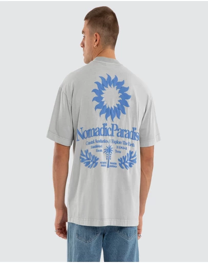 Nomadic Paradise - Marseille Street Tee
