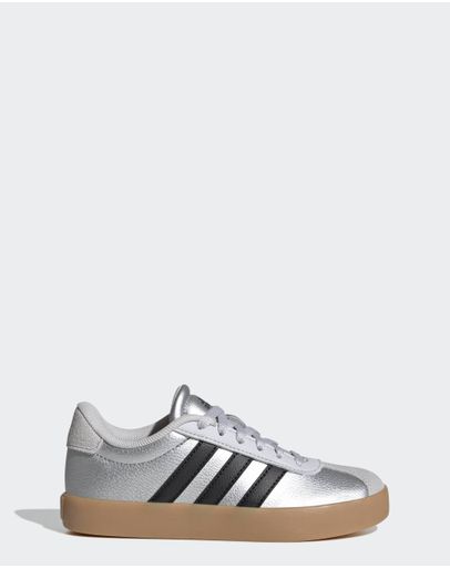 Silver Metallic / Core Black / Light Solid Grey