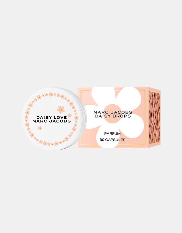 Marc Jacobs - Daisy Drops Love for Her