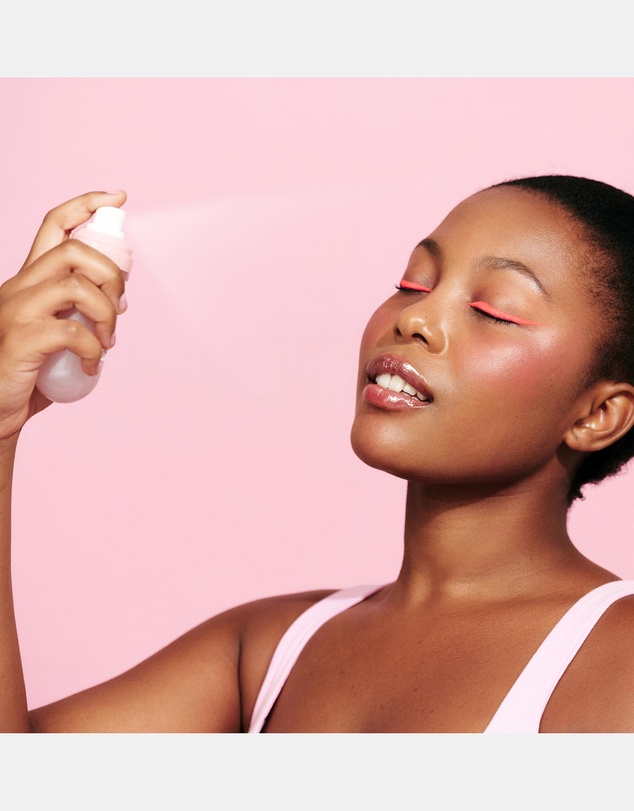 MCoBeauty - Hydrate & Glow Ultra-Fine Mist - Watermelon