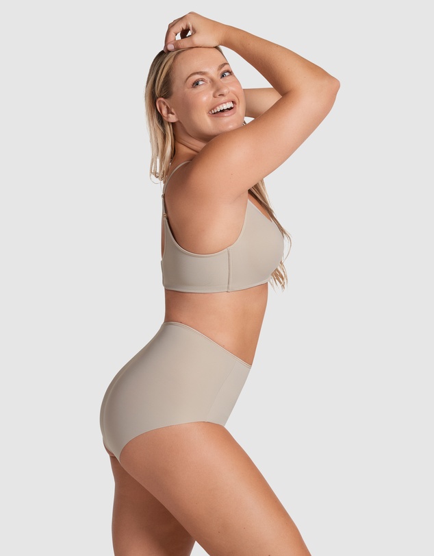 Leonisa - Magical Light & Natural Wireless Push Up Bra