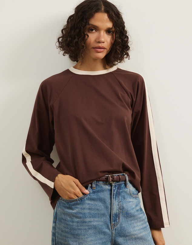 Atmos&Here - Contrast Trim Long Sleeve T-Shirt