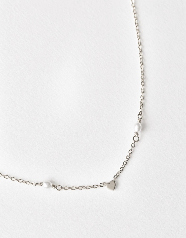 SAINT VALENTINE - Heart & Pearl Necklace - Silver