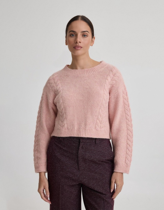Oxford - Carla Cable Knit