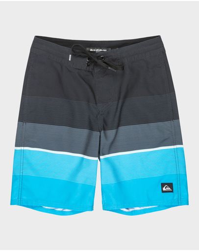 BLACK STEP STRIPE