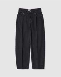 & Other Stories - Tapered Barrel Jeans