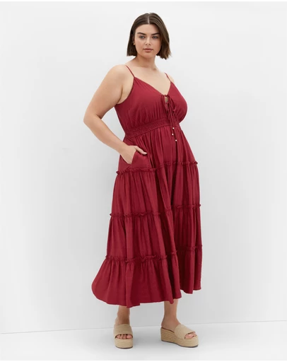 City Chic - Aiza Tier Maxi Dress