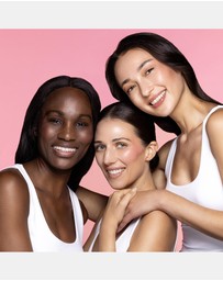 MCoBeauty - Miracle Flawless Skin Foundation - Natural Ivory