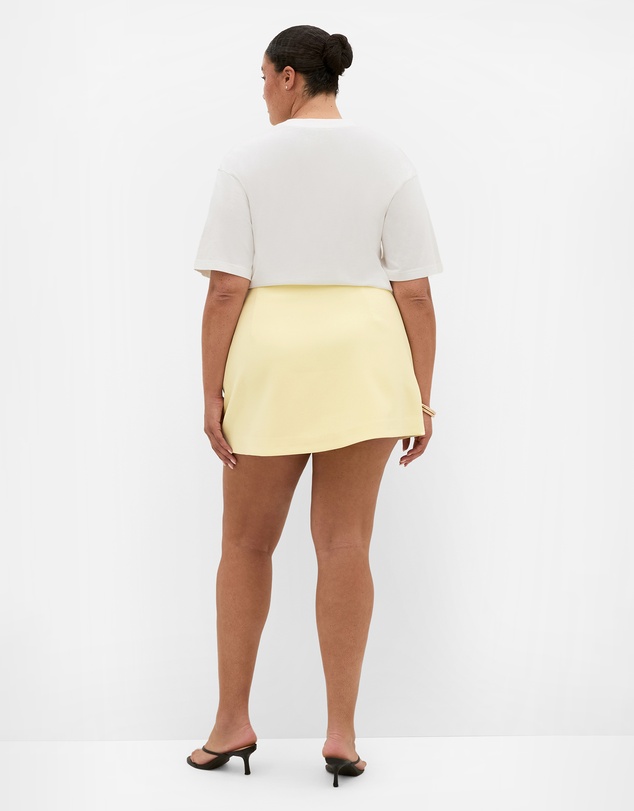 City Chic - Plus size Abbie Mini Skort - lemon sorbet