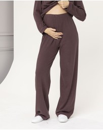 Angel Maternity - Anna 2-piece Maternity Winter Lounge Wear Set in Mocha