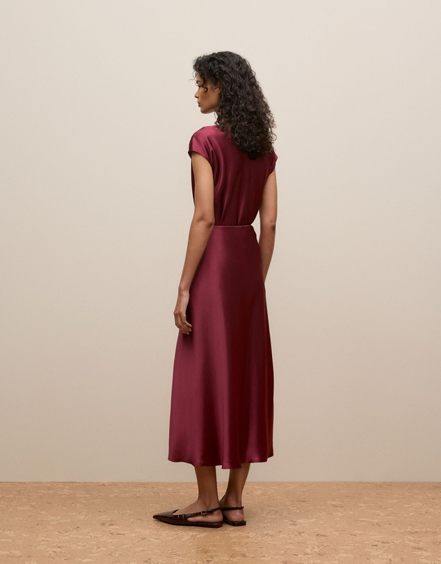 Trenery - Satin Bias Cut Skirt in Auburn