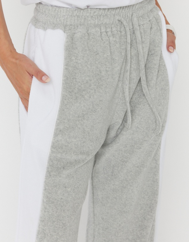 ALEXANDRA - Sox Pants Grey