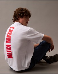 Calvin Klein Jeans - Vertical Logo Graphic Classic T-Shirt