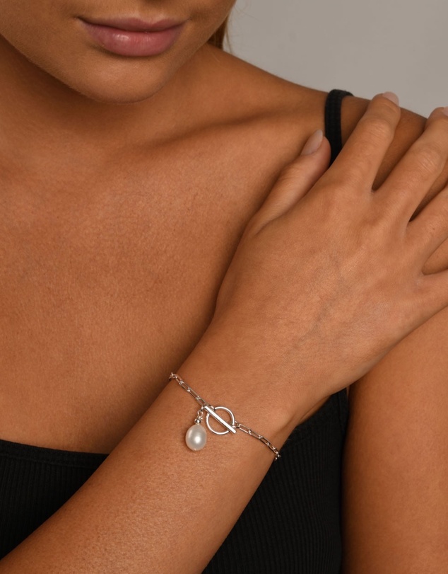 Von Treskow - Fine Clip Chain Bracelet with Pearl