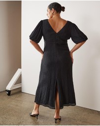 Atmos&Here Curvy - Evelynn Textured Midi Dress