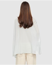 Lioness - Aura Poncho