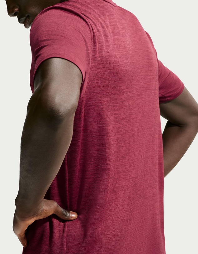 Nike - Dri-FIT UV Miler Short Sleeve Top