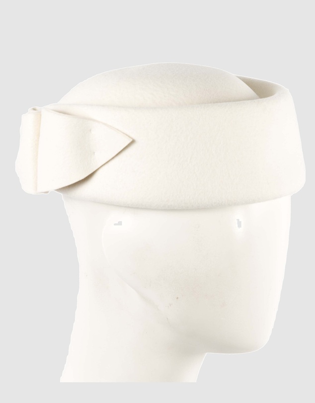 Max Alexander - Felt White Pillbox Hat