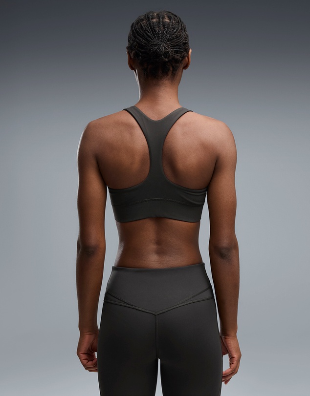 Puma - Shapeluxe Mid Sports Bra - Women