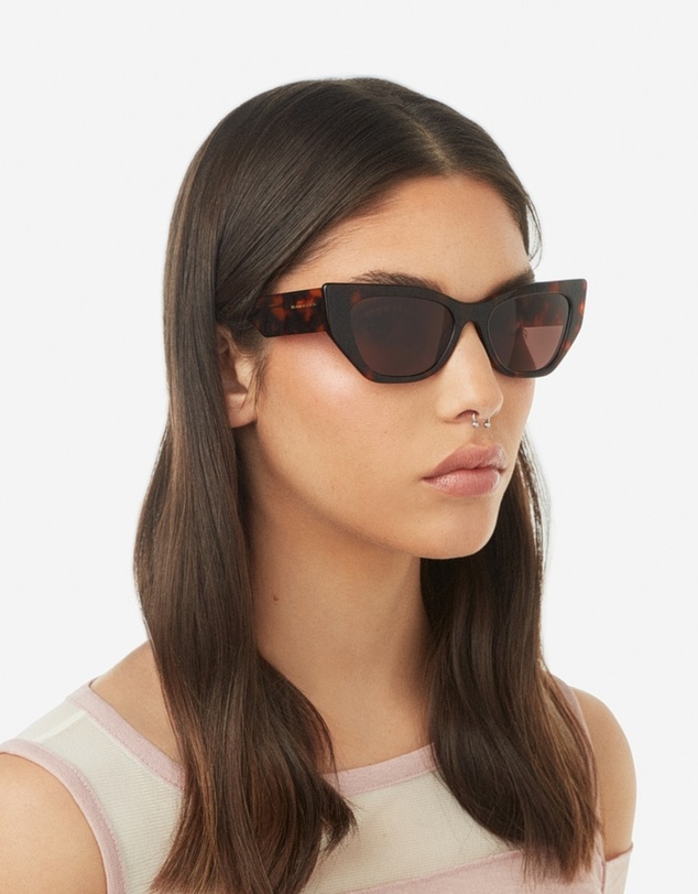 Hawkers Co - HAWKERS - Carey Rosewood MANHATTAN Sunglasses for Men and Women UV400