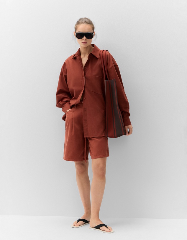 UNISON - Oversized Oxford Shirt