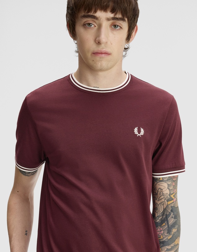 Fred Perry - Twin Tipped T-Shirt