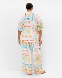City Chic - Plus size Aliya Sea Dream Placement Print Shirt - ivory
