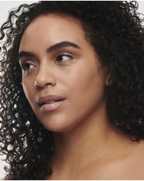 MAC - Studio Radiance Serum-Powered Foundation - NW25