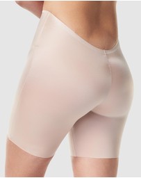 Spanx - SPANXshape Suit Your Fancy Low Back Mid-Thigh Short