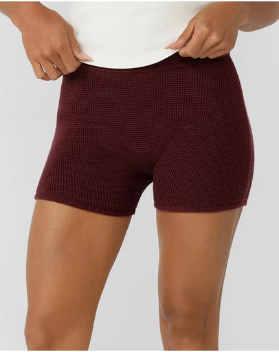 Lorna Jane - Take It Easy Waffle Knit 7cm Cheeky Shorts