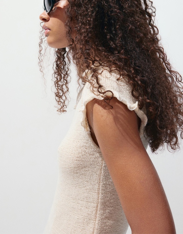 M.N.G - Short-Sleeve Jumper with Wavy Seams