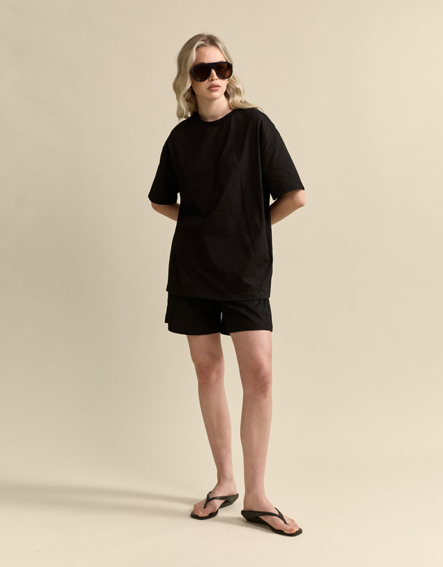 MVN - Oversized Tee