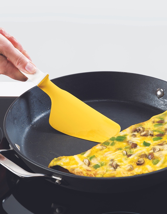 Joseph Joseph - Elevate™ Egg Spatula with Integrated Tool Rest