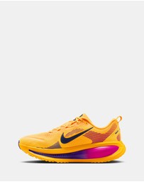 Nike - Vomero 18 - Men's