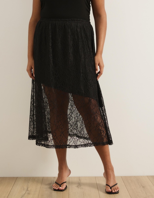 Atmos&Here Curvy - Matilda Lace Midi Skirt