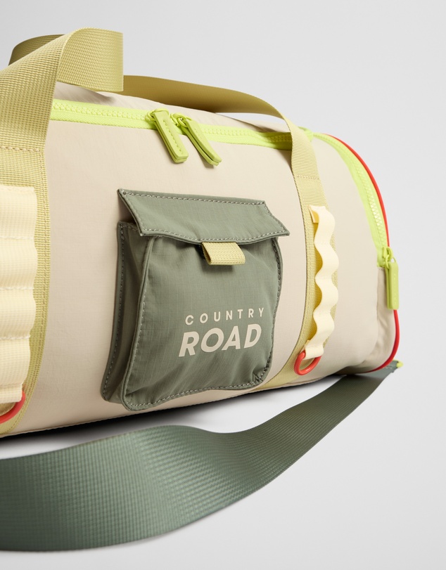 Country Road - Adventure Overnighter Bag